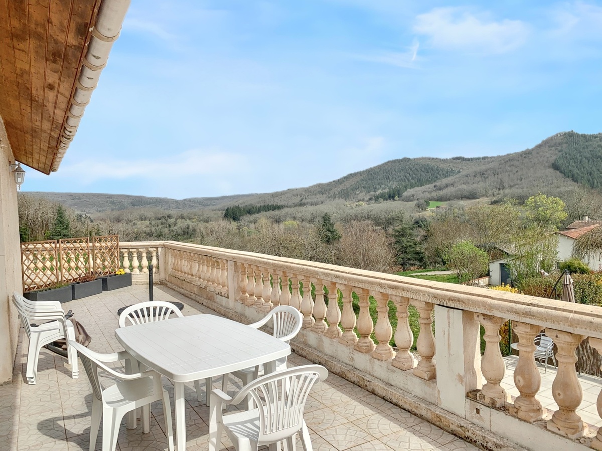 Maison 7 pers. à Saint-Géry, piscine et vue montagne - Photo 3
