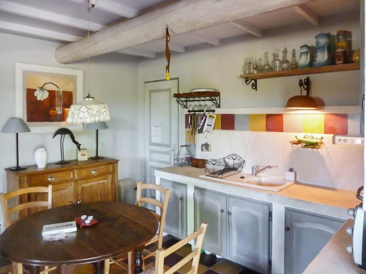 Maison 4 pers. à Oppède, piscine et vue montagne - Photo 8