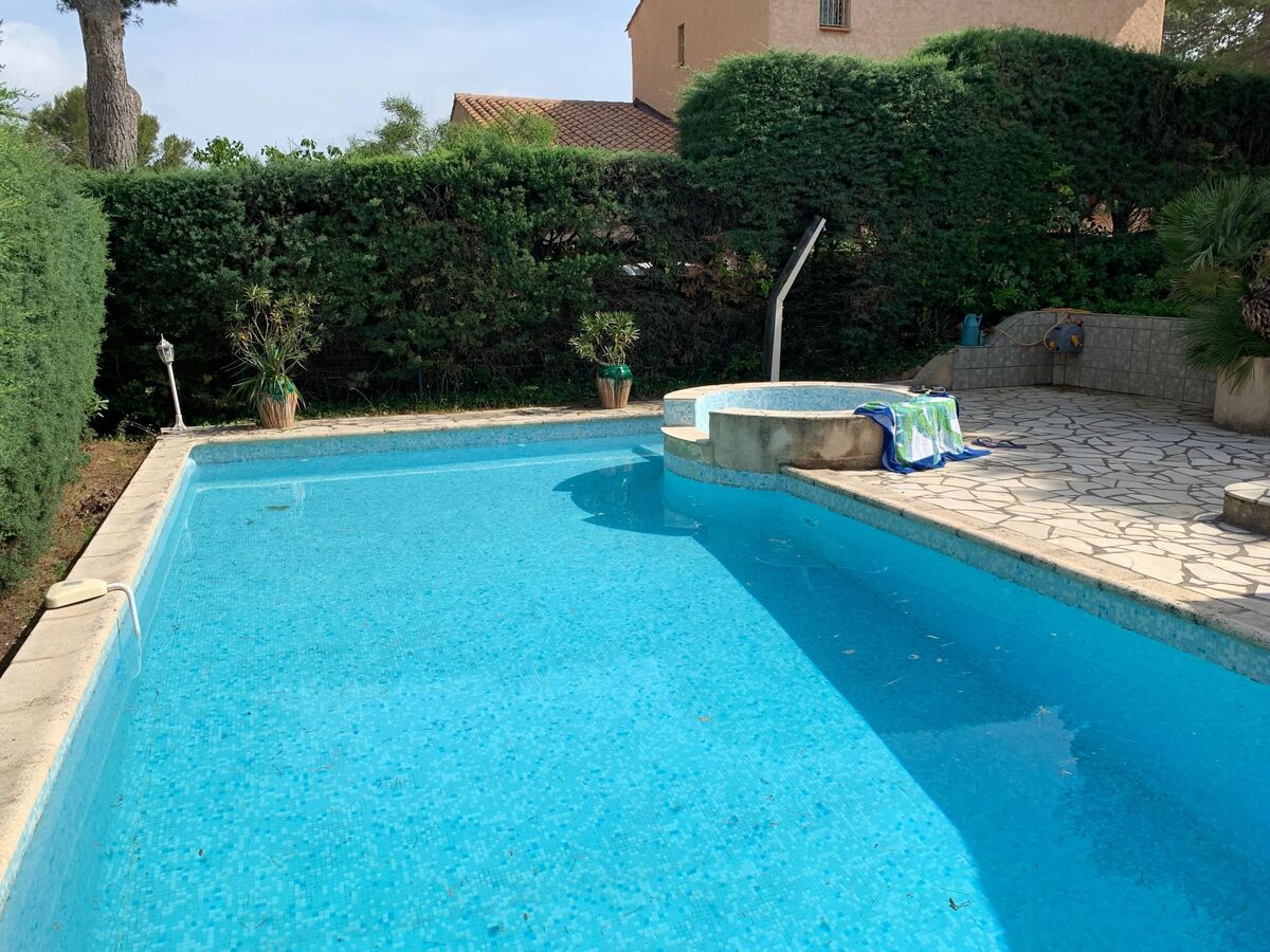 Villa provençale avec piscine privée et vue montagne à Saint-Raphaël - Photo 51