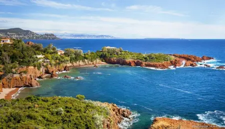 Villa avec piscine à Saint-Raphaël et vue sur la montagne - Photo 19