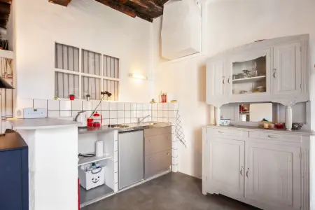 Studio avec balcon à Villeneuve-lès-Avignon, 45 m², 4 personnes : photo 3