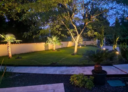 Villa de charme à Ribérac, piscine privée et jardin clos : photo 25