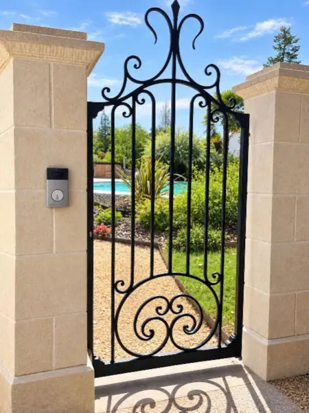 Villa de charme à Ribérac, piscine privée et jardin clos : photo 29