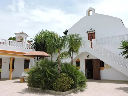 Location villa à Conil de Frontera, Villa spacieuse à Conil de Frontera avec piscine privée
