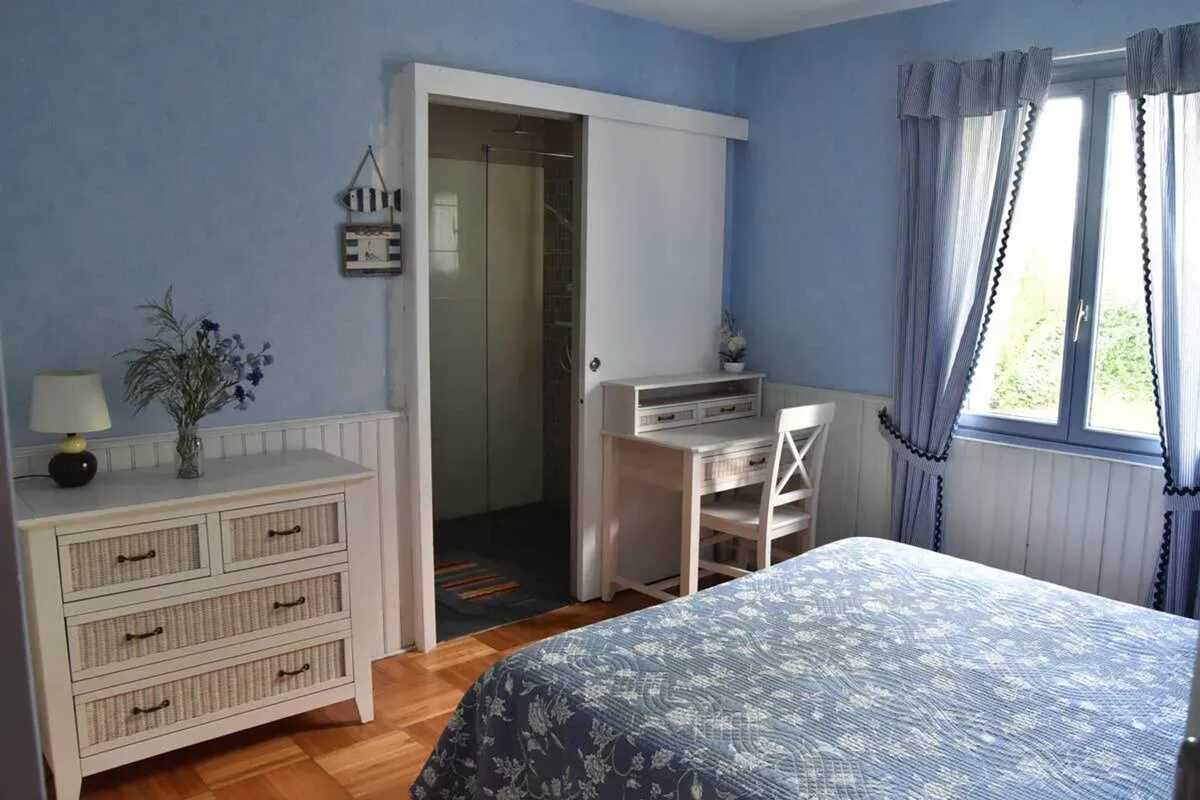Maison 5 chambres avec jardin clôturé à Courtils - Photo 11