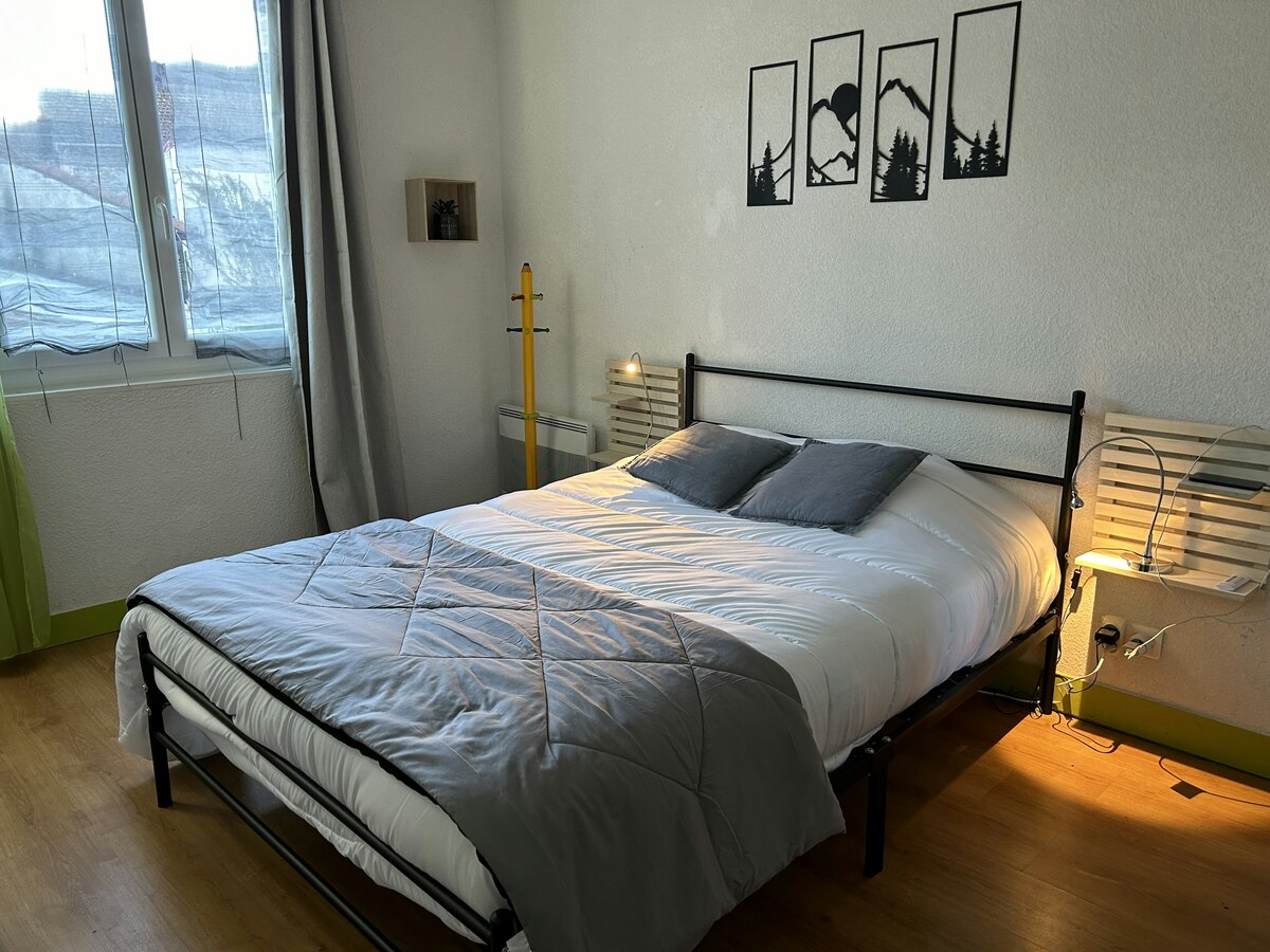 Appartement 6 personnes à Luzenac, 2 chambres + canapé - Photo 16