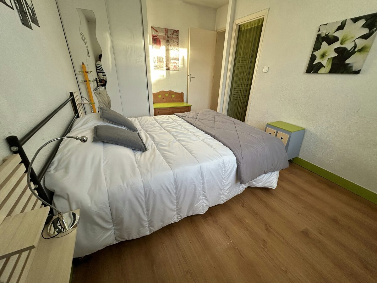 Appartement 6 personnes à Luzenac, 2 chambres + canapé - Photo 19