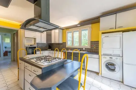 Maison chaleureuse à Saints avec jardin et terrasse - Photo 2
