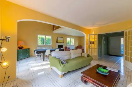 Maison chaleureuse à Saints avec jardin et terrasse - Photo 5