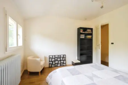Maison chaleureuse à Saints avec jardin et terrasse - Photo 11