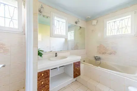 Maison chaleureuse à Saints avec jardin et terrasse - Photo 15