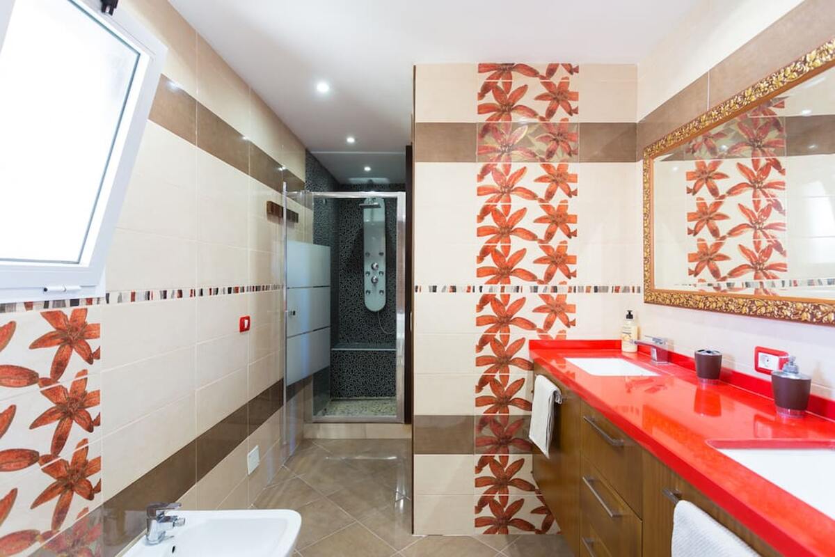 Maison 150m² avec Jacuzzi et vue, San Isidro - Photo 15