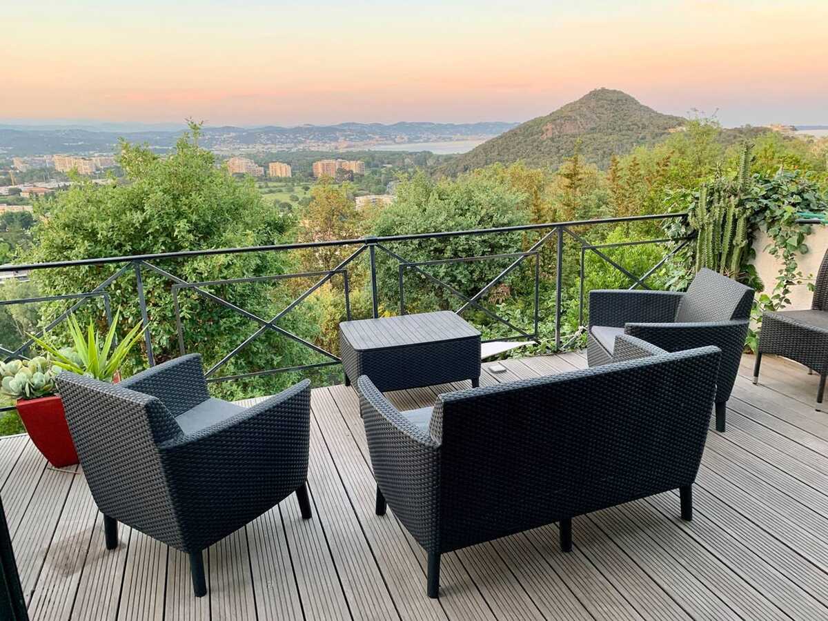 Maison Cosy Vue Mer avec Piscine Partagée à Mandelieu-la-Napoule - Photo 2