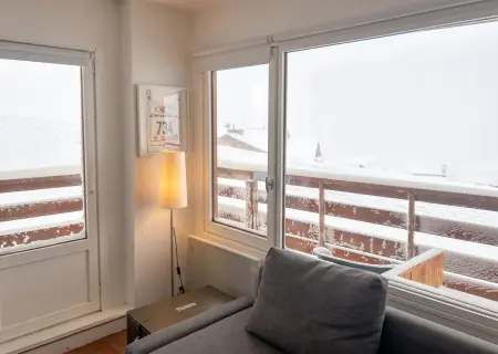 Appartement 30 m² vue montagne à Saint-Martin-de-Belleville, balcon : photo 8