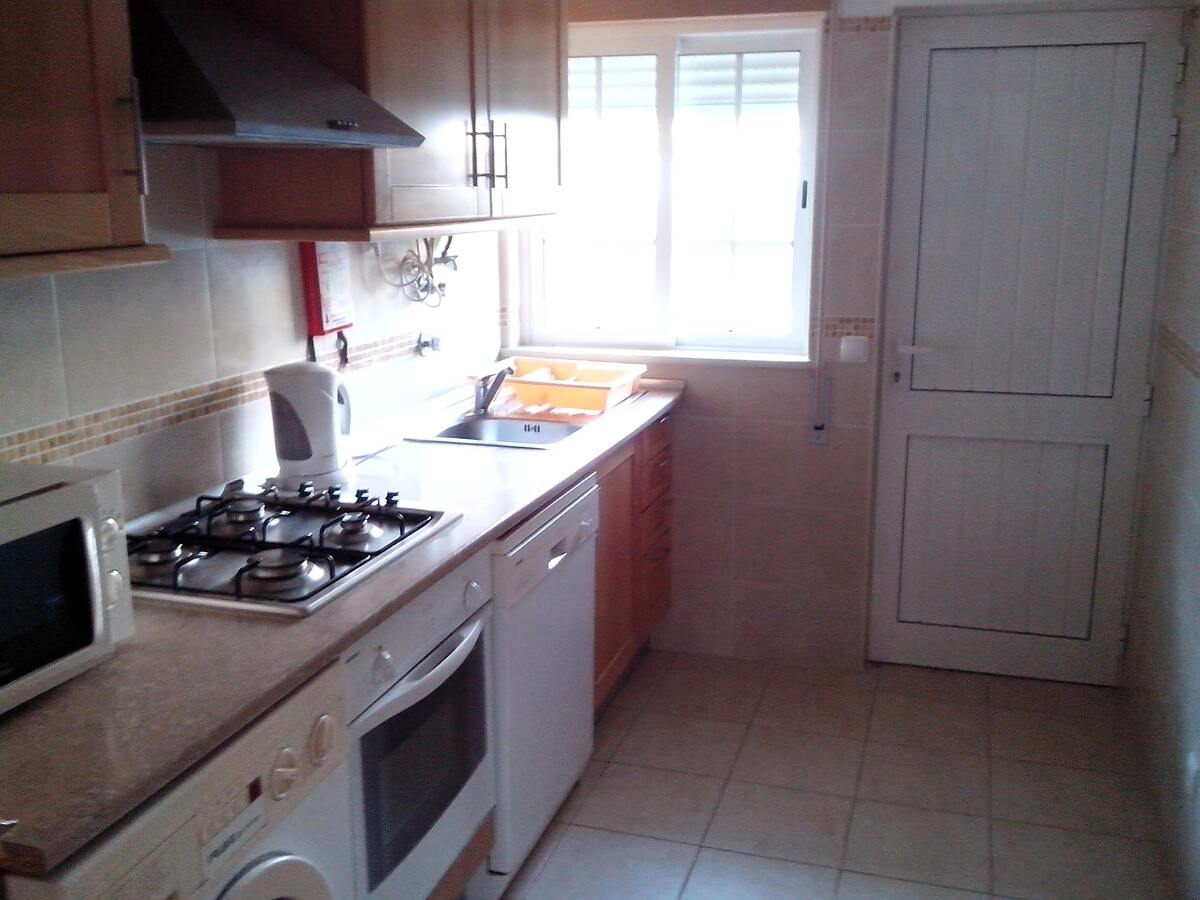 Appartement 60 m² Albufeira, terrasse, piscine partagée - Photo 8