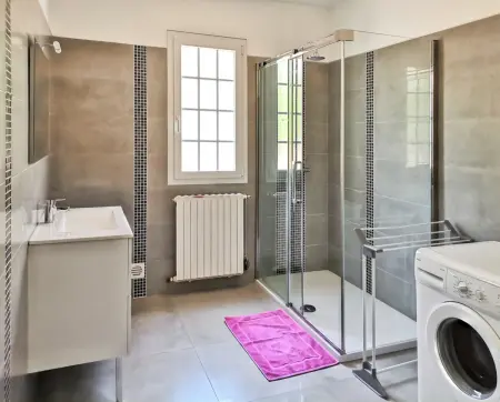 Appartement spacieux à Bastia avec vue mer et montagne. - Photo 3