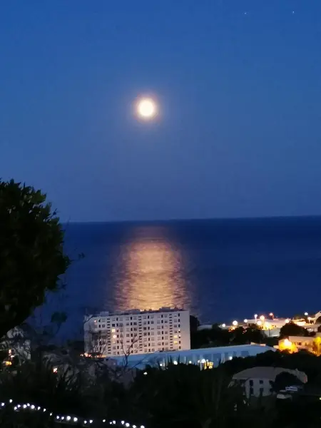 Appartement spacieux à Bastia avec vue mer et montagne. - Photo 21