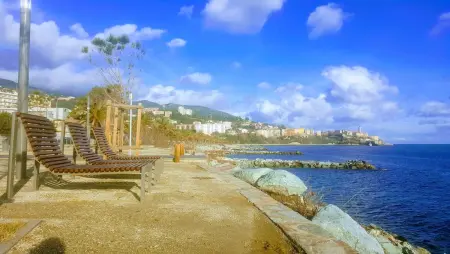 Appartement spacieux à Bastia avec vue mer et montagne. - Photo 29