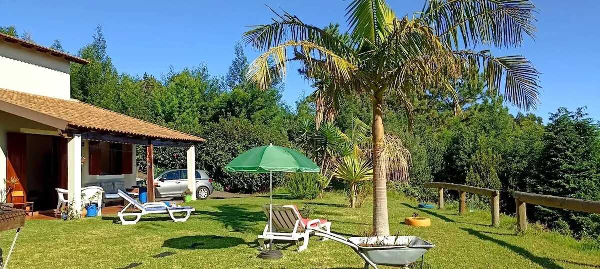 Maison 269 m² à Santa Cruz, jardin clôturé et vue mer - Photo 14