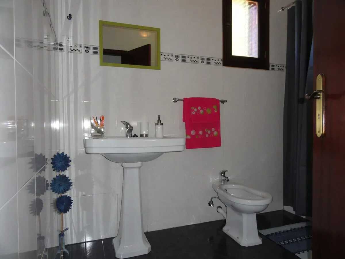 Maison 269 m² à Santa Cruz, jardin clôturé et vue mer - Photo 50