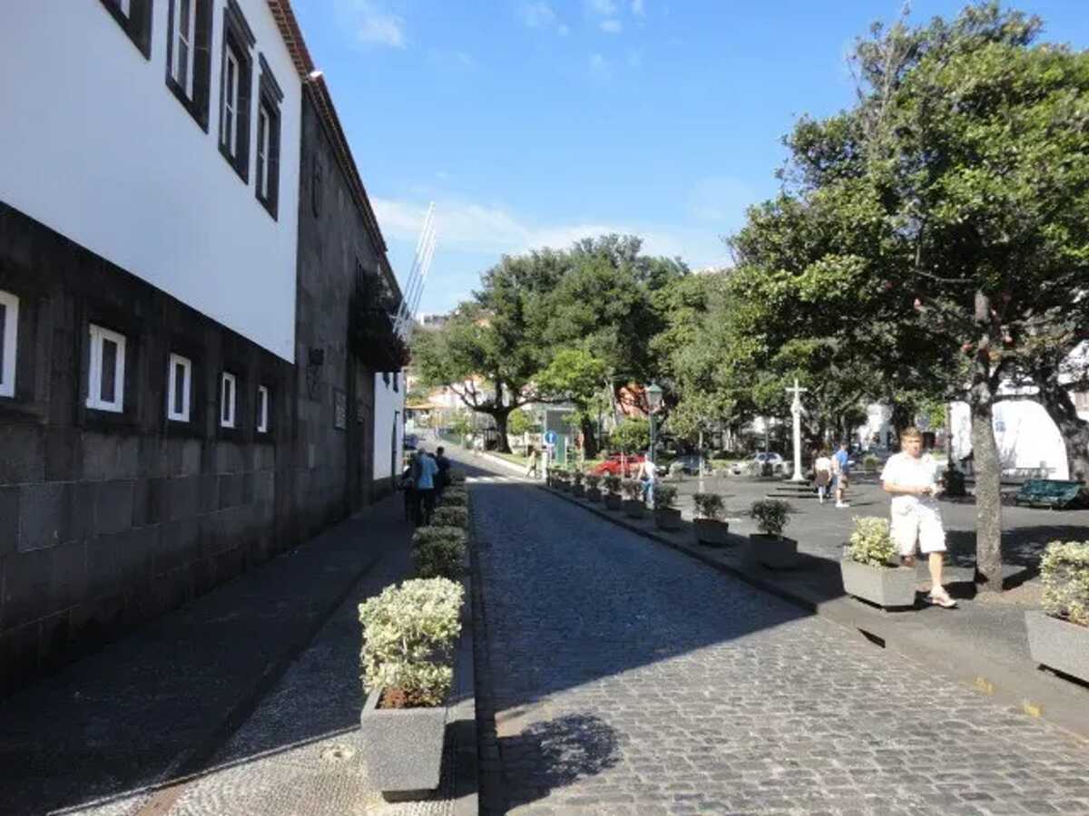 Maison 269 m² à Santa Cruz, jardin clôturé et vue mer - Photo 81