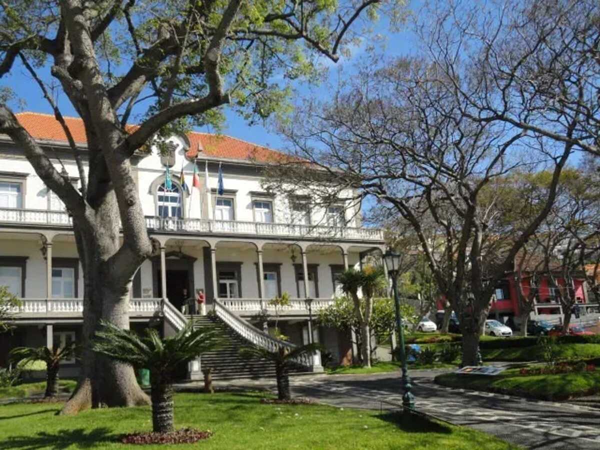 Maison 269 m² à Santa Cruz, jardin clôturé et vue mer - Photo 85