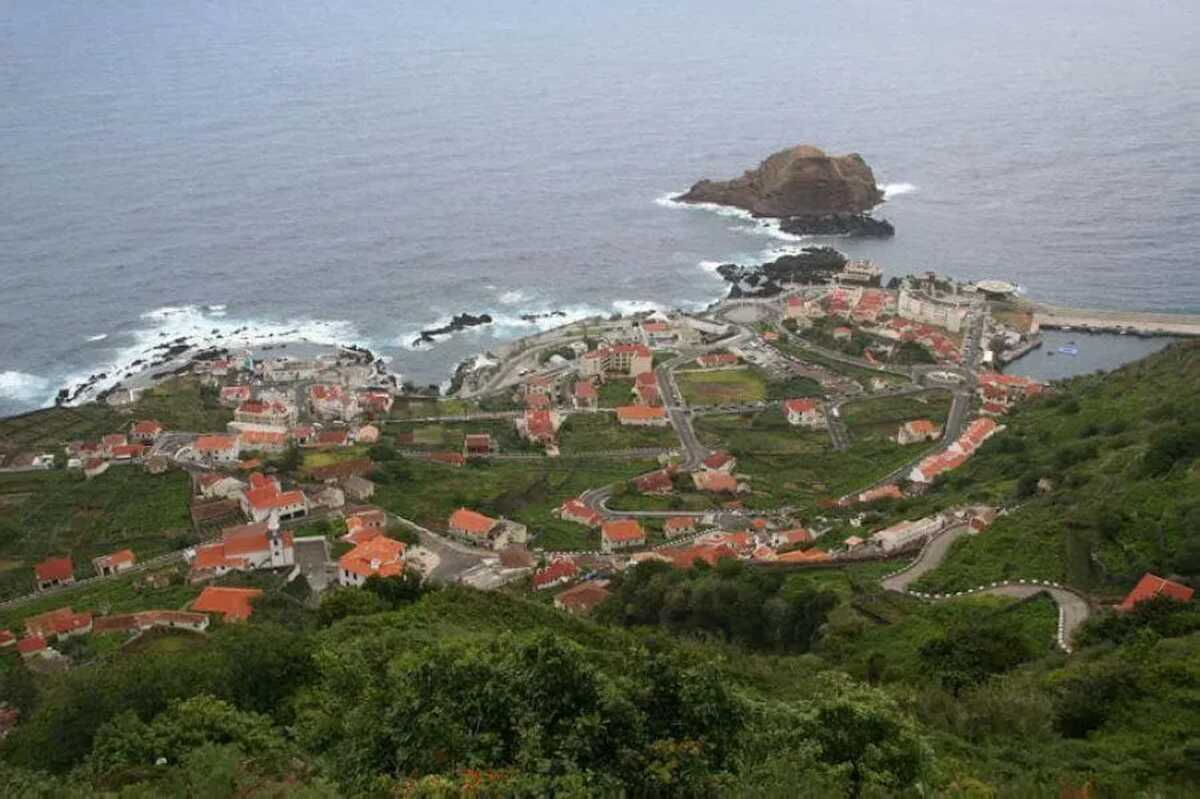 Maison 269 m² à Santa Cruz, jardin clôturé et vue mer - Photo 112