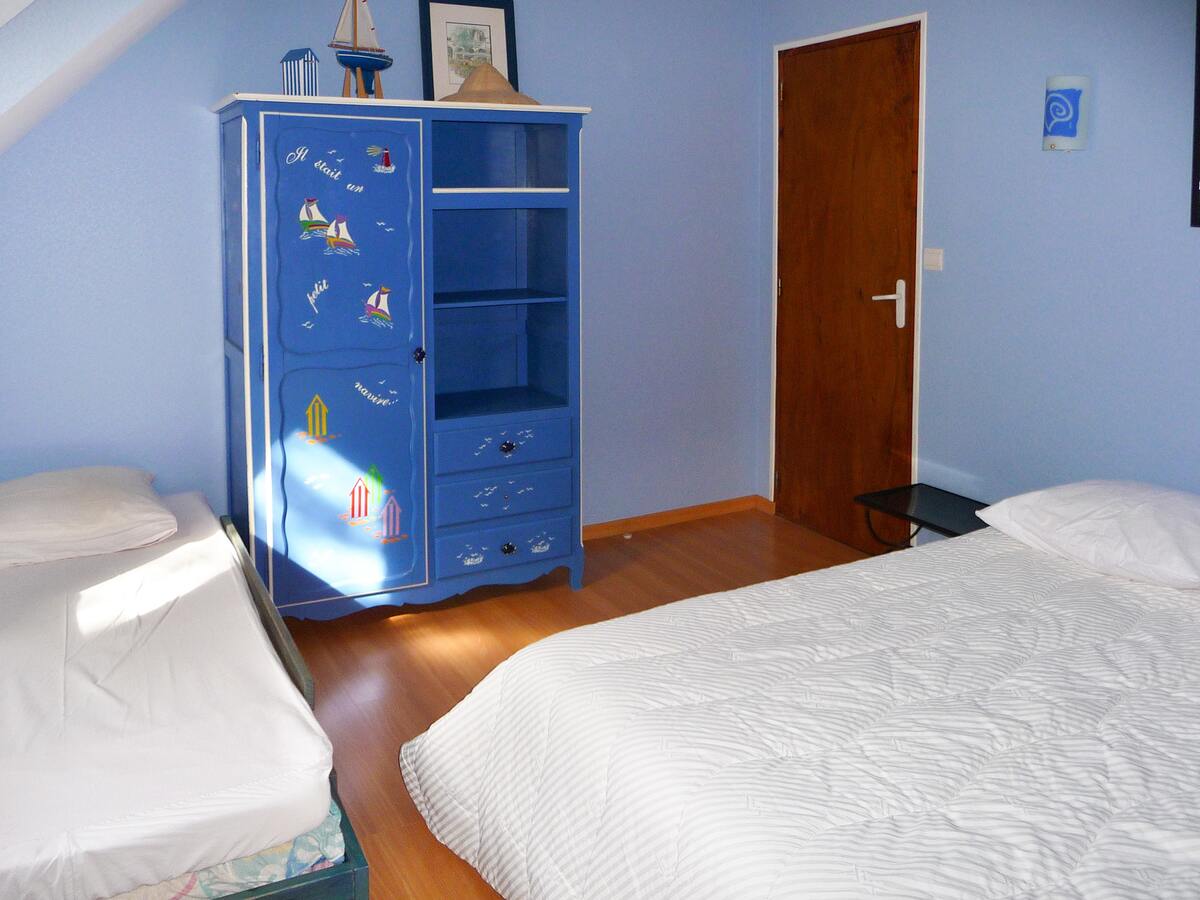 Maison 8 pers., 4 chambres à Plougrescant avec jardin - Photo 12