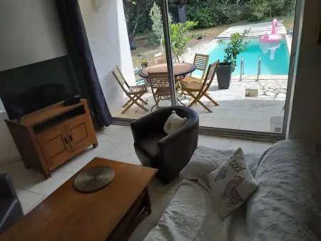Maison charmante à Saint-Siffret + Piscine, Maison 5 personnes à Saint Siffret - Photo 3