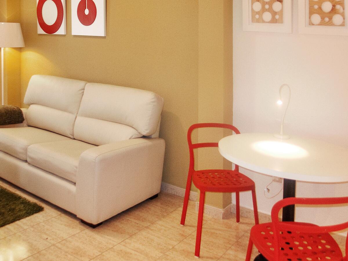 Appartement 40 m² balcon ensoleillé près Plaza Mayor - Photo 3