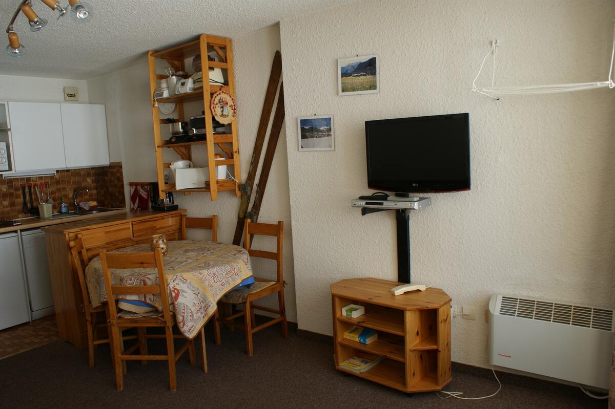 Studio 30 m² avec balcon et vue montagne à Montgenèvre - Photo 6