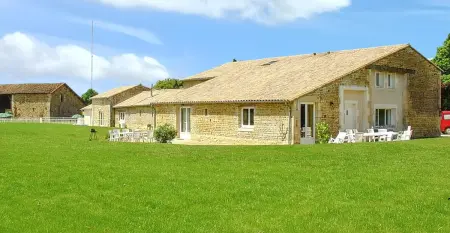 Maison de charme avec piscine et jardin à Saint-Vincent-la-Châtre - Photo 13