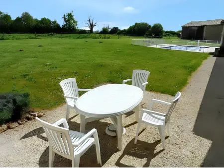 Maison de charme avec piscine et jardin à Saint-Vincent-la-Châtre - Photo 14