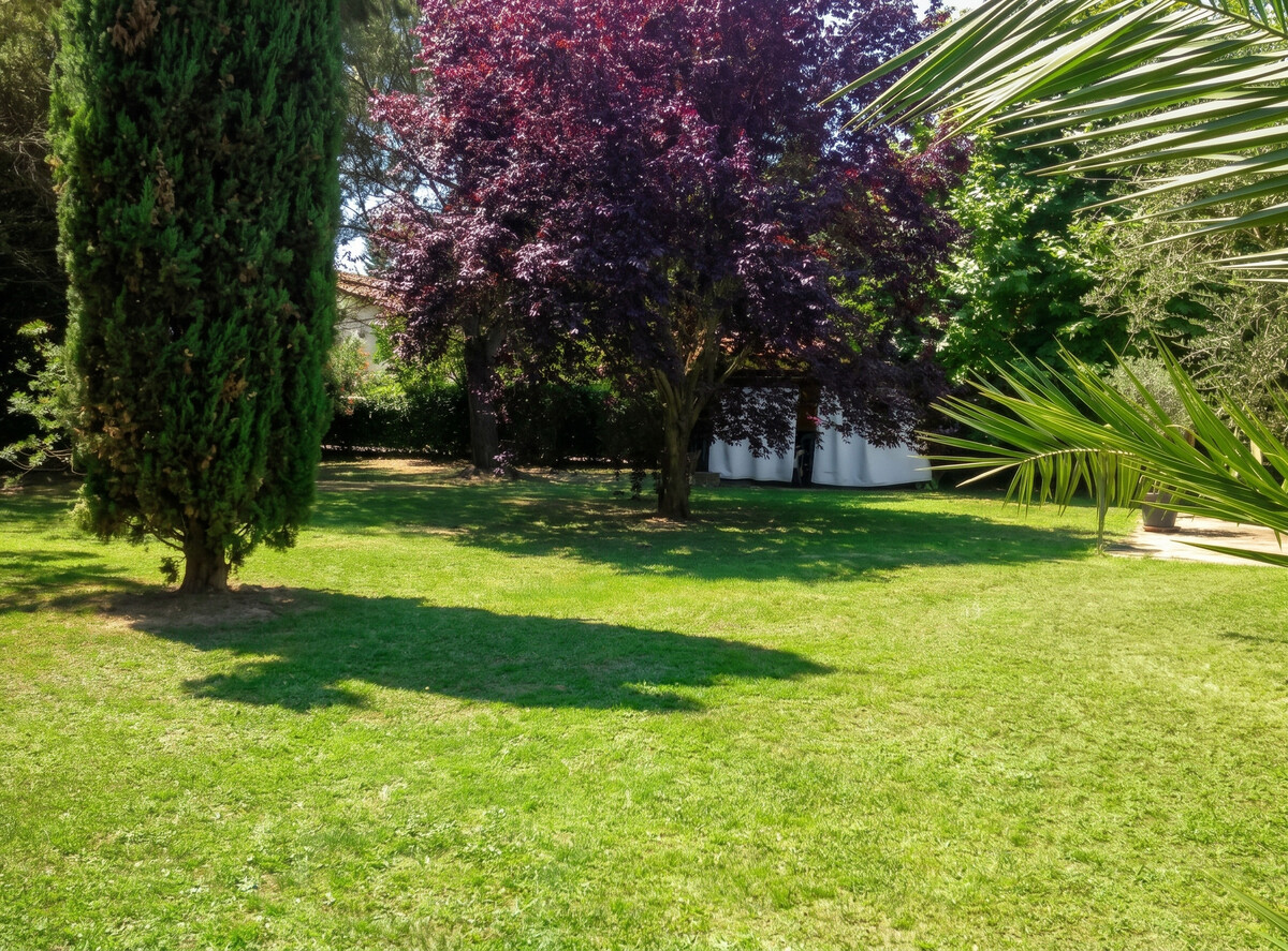 Villa pittoresque à Pise avec terrasse et piscine partagée. - Photo 17