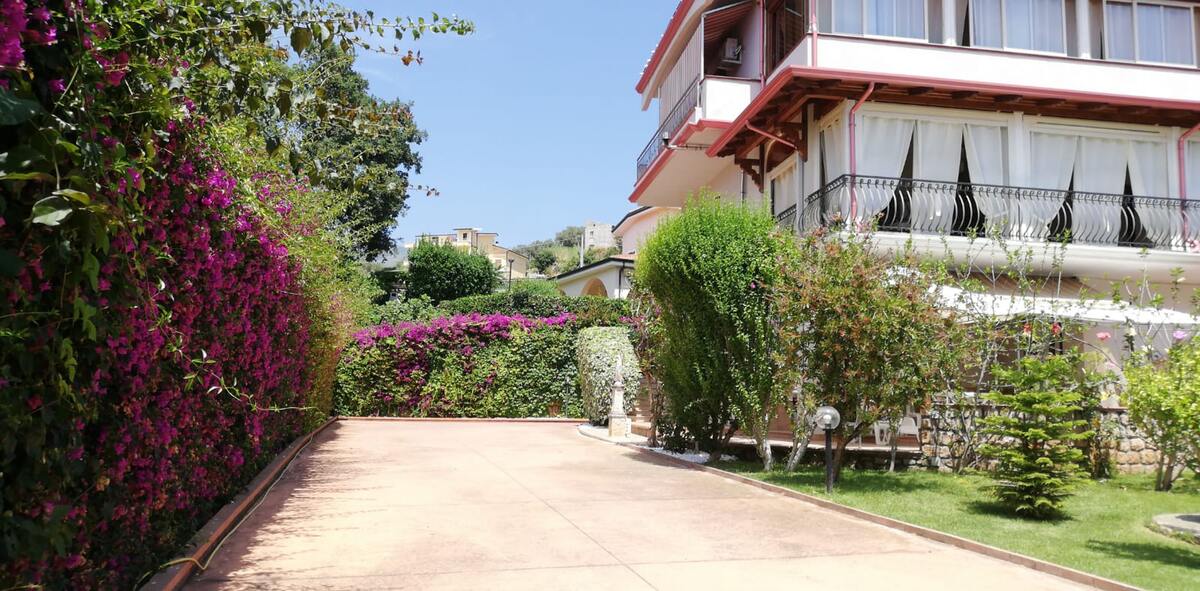 Appartement 2 chambres à Diamante avec terrasse et parking - Photo 2