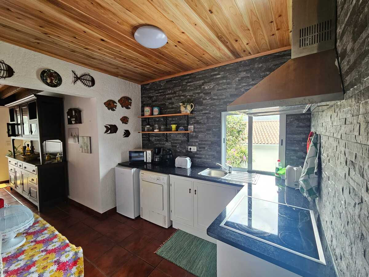 Maison 4 personnes à Furnas avec cheminée et vue montagne - Photo 7