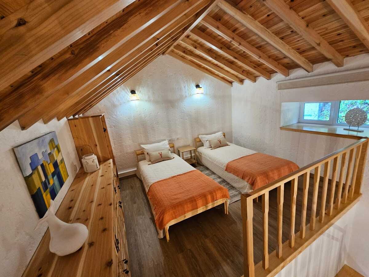 Maison 4 personnes à Furnas avec cheminée et vue montagne - Photo 8
