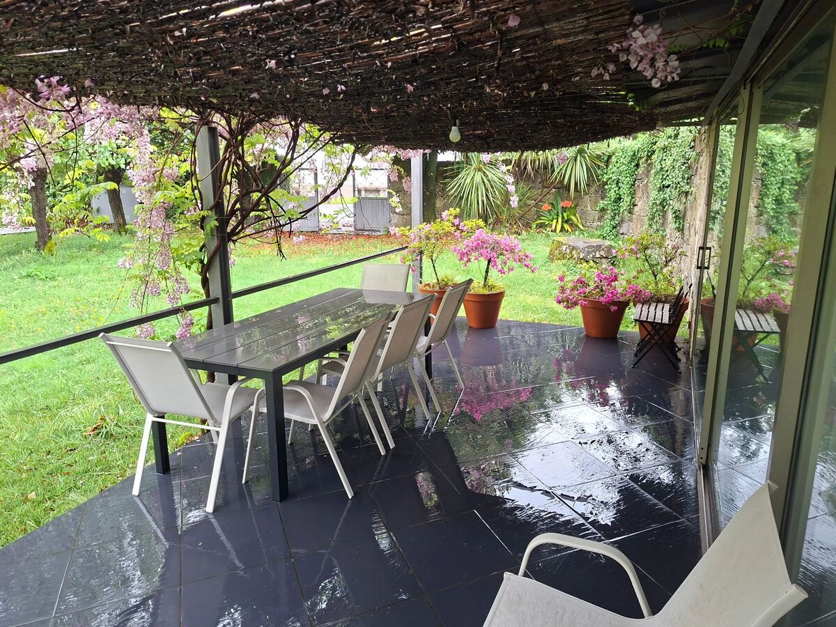Maison 176 m² à Covelas, piscine partagée et vue montagne - Photo 3