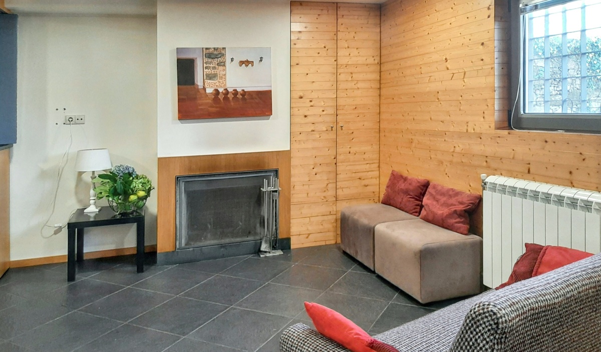 Maison 176 m² à Covelas, piscine partagée et vue montagne - Photo 12