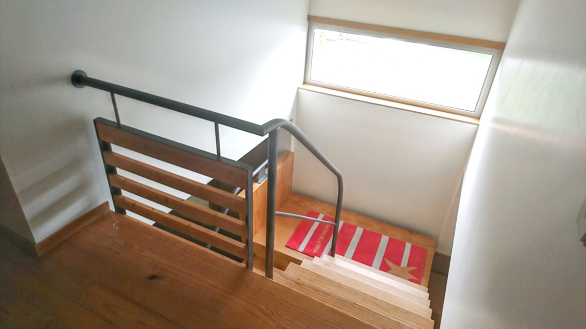Maison 176 m² à Covelas, piscine partagée et vue montagne - Photo 15
