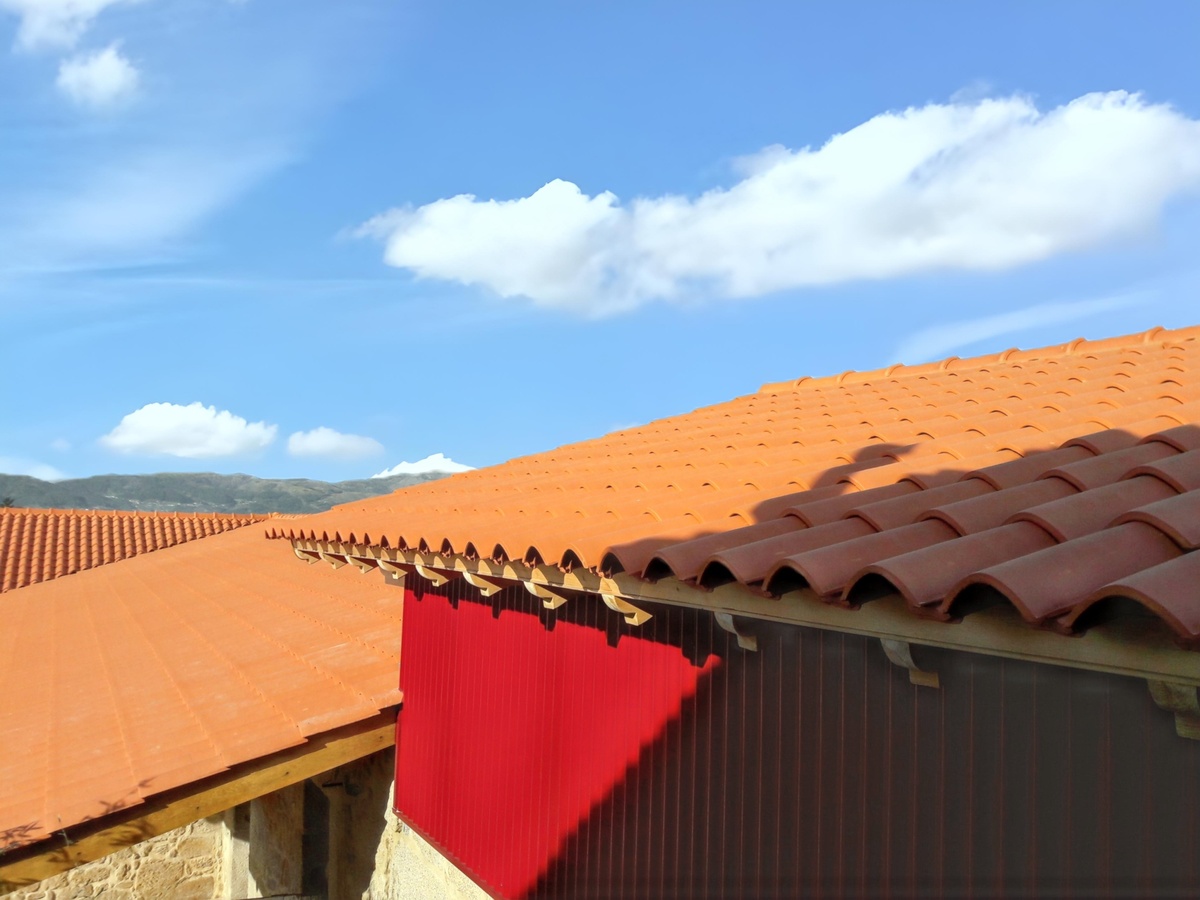 Maison 176 m² à Covelas, piscine partagée et vue montagne - Photo 29
