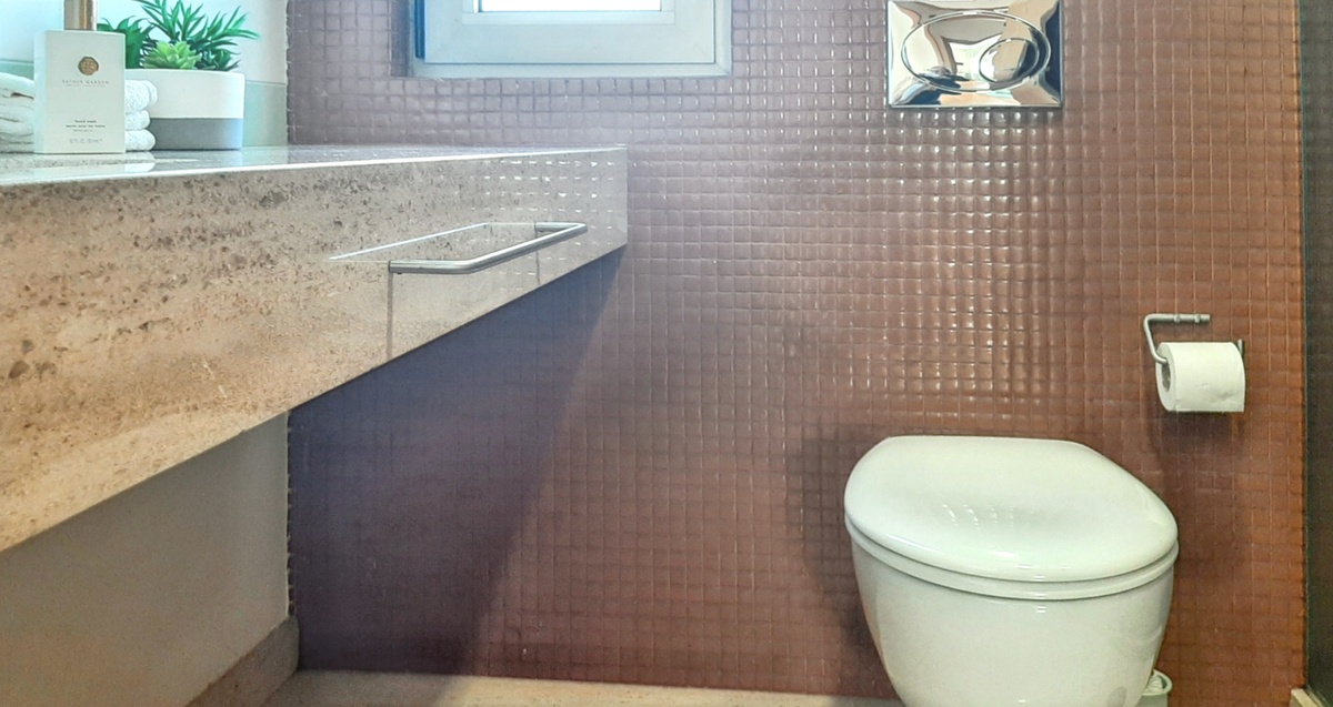 Maison 176 m² à Covelas, piscine partagée et vue montagne - Photo 32