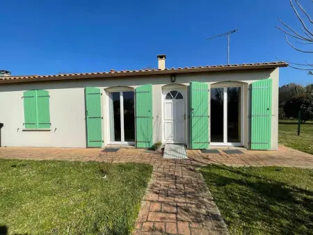 Maison accueillante à Gémozac - 100 m² avec jardin fertile. - Photo 7