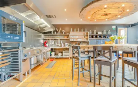 Villa Florenville 50 pers. avec piscine privée et 17 chambres : photo 8