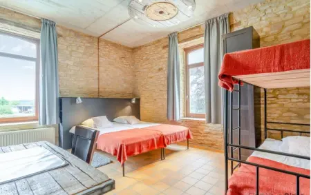 Villa Florenville 50 pers. avec piscine privée et 17 chambres : photo 13