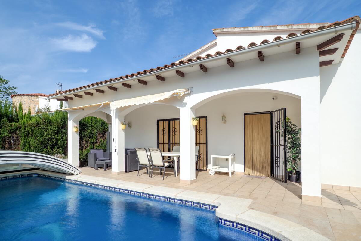 Villa 3 chambres avec piscine privée à Castelló d'Empúries - Photo 1
