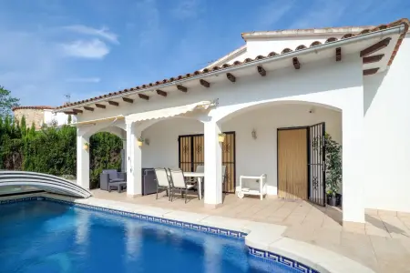 Location villa à Castelló d'Empúries, Villa charmante avec piscine privée à Castelló dEmpúries