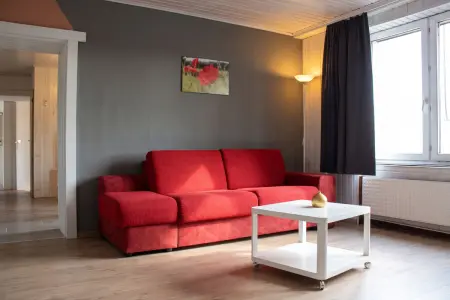 Maison familiale 250 m² avec jardin à Haut-Fays, 15 personnes : photo 2