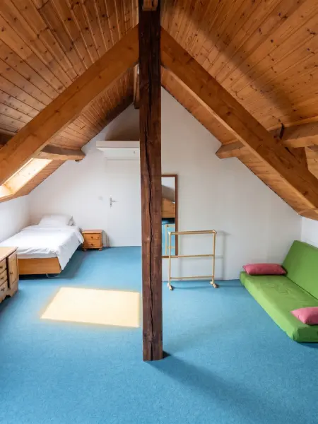 Maison familiale 250 m² avec jardin à Haut-Fays, 15 personnes : photo 13