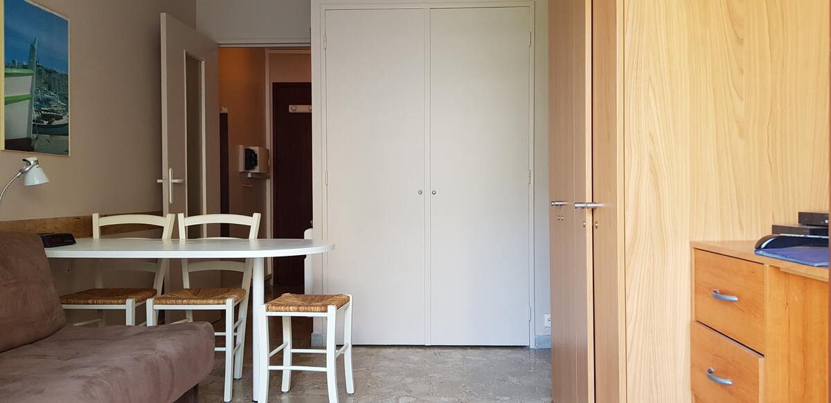Studio 20 m² avec balcon sur jardin à Marseille - Photo 11